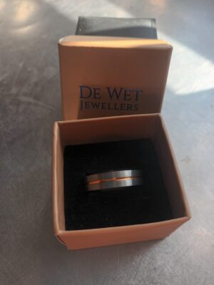 Men's wedding ring (Tungsten steel)